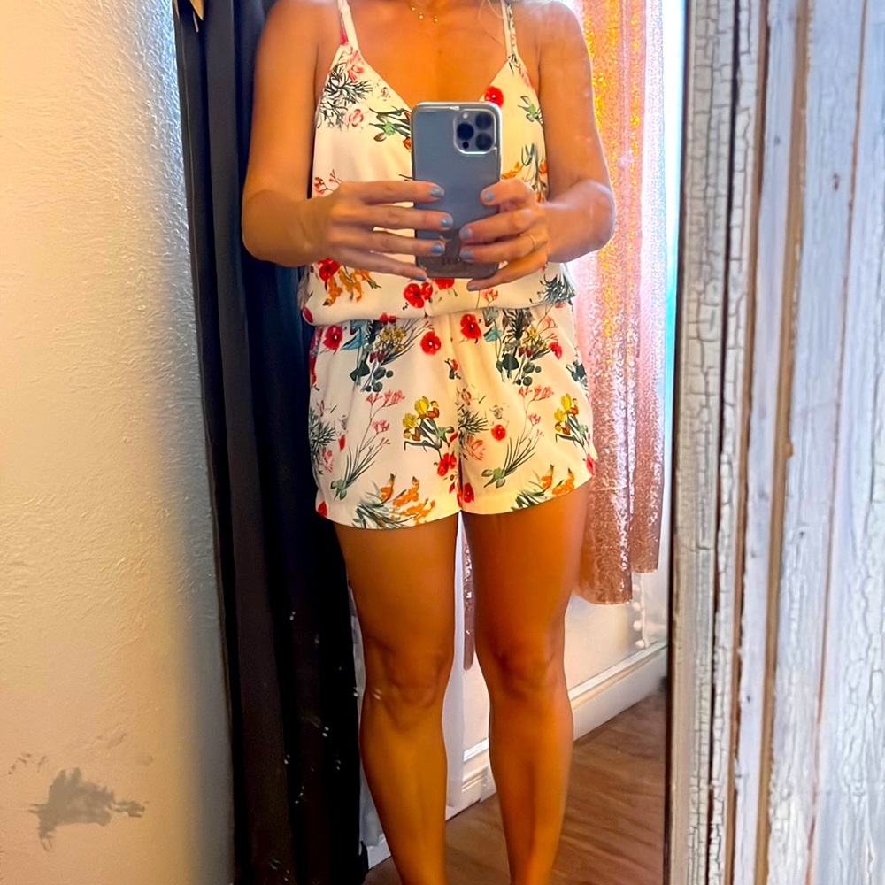 Mono so fresh and lovely for the summer